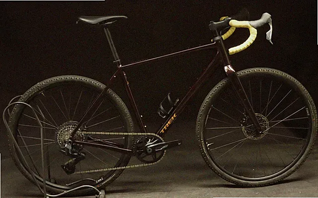 2026 Trek Checkpoint ALR Alloy Gravel Bike M/L 56cm Rival XPLR 13s Preowned