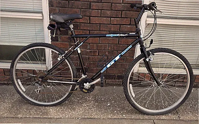 GT Outpost Trail Mountain Bike 26” tires, 22” (large) frame Black Parts READ